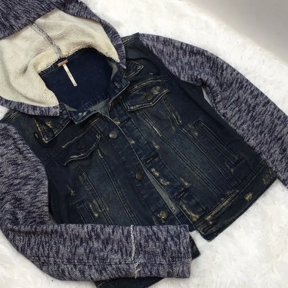 Free People hooded distressed cropped denim jacket XS - Picture 10 of 12